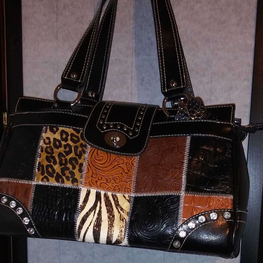 Black Leather Purse (Used)